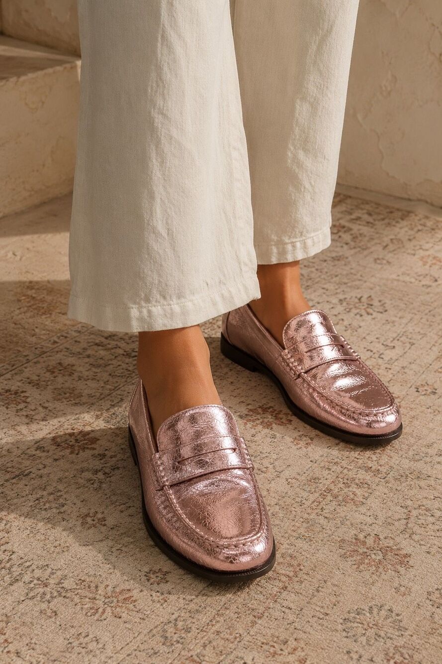 Nearly NEW Free People Blanket Stitch Loafers pink metallic Sz 9.5, $138